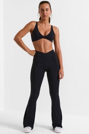 Black Women's Bo And Tee Cross Waistband Flare Pocket Leggings | 41702-DMZS