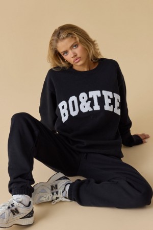 Black Women's Bo And Tee Oversized Crew Neck Sweatshirts | 75481-KAZS