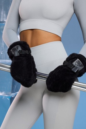 Black Women's Bo And Tee Ski Gloves | 94387-BROU