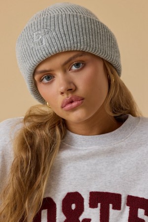 Grey Women's Bo And Tee Knit Beanie | 23901-OWPG