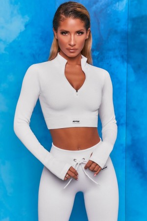 White Women's Bo And Tee Ribbed Long Sleeve Zip Front Crop Tops | 91845-VONP