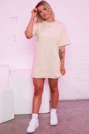 White Women's Bo And Tee Ribbed Oversized T Shirts | 37845-CRGP