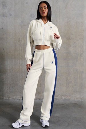 White Women's Bo And Tee Wide Leg Sweatpants | 25893-SAVF