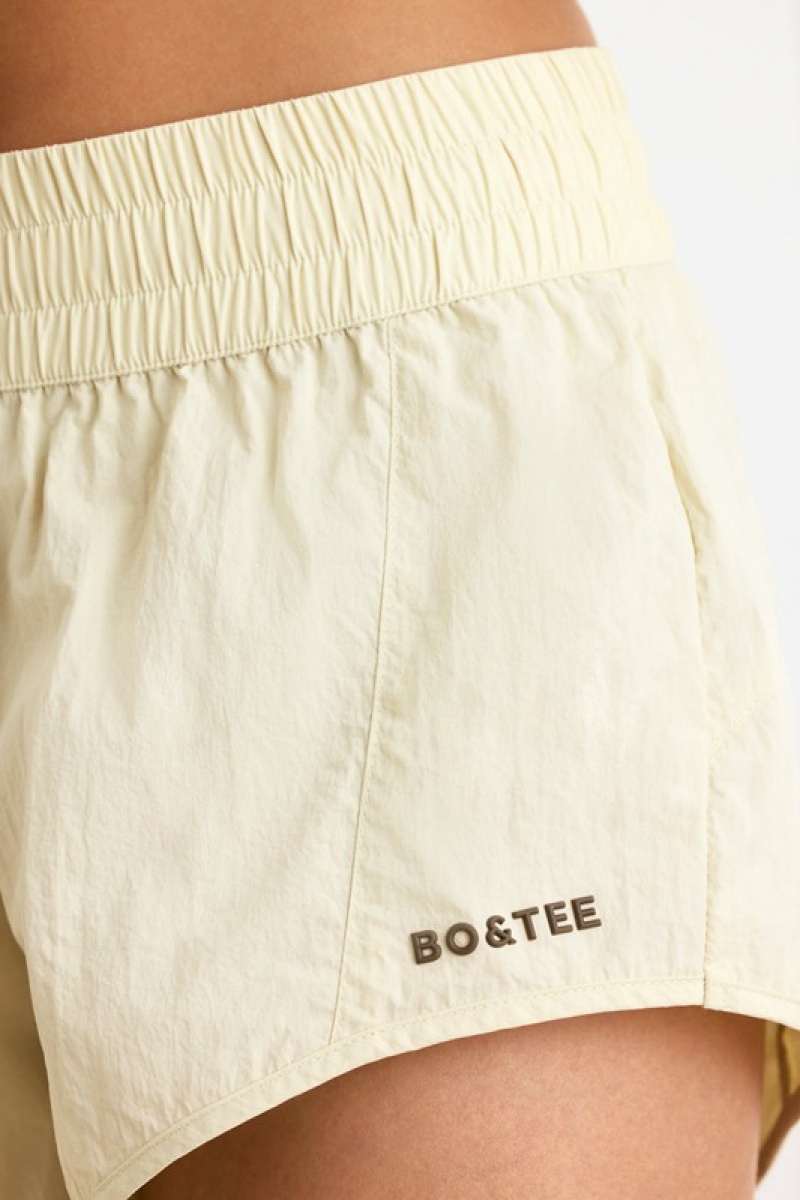 Beige Women's Bo And Tee Elasticated Mini Shorts | 25618-PTVB