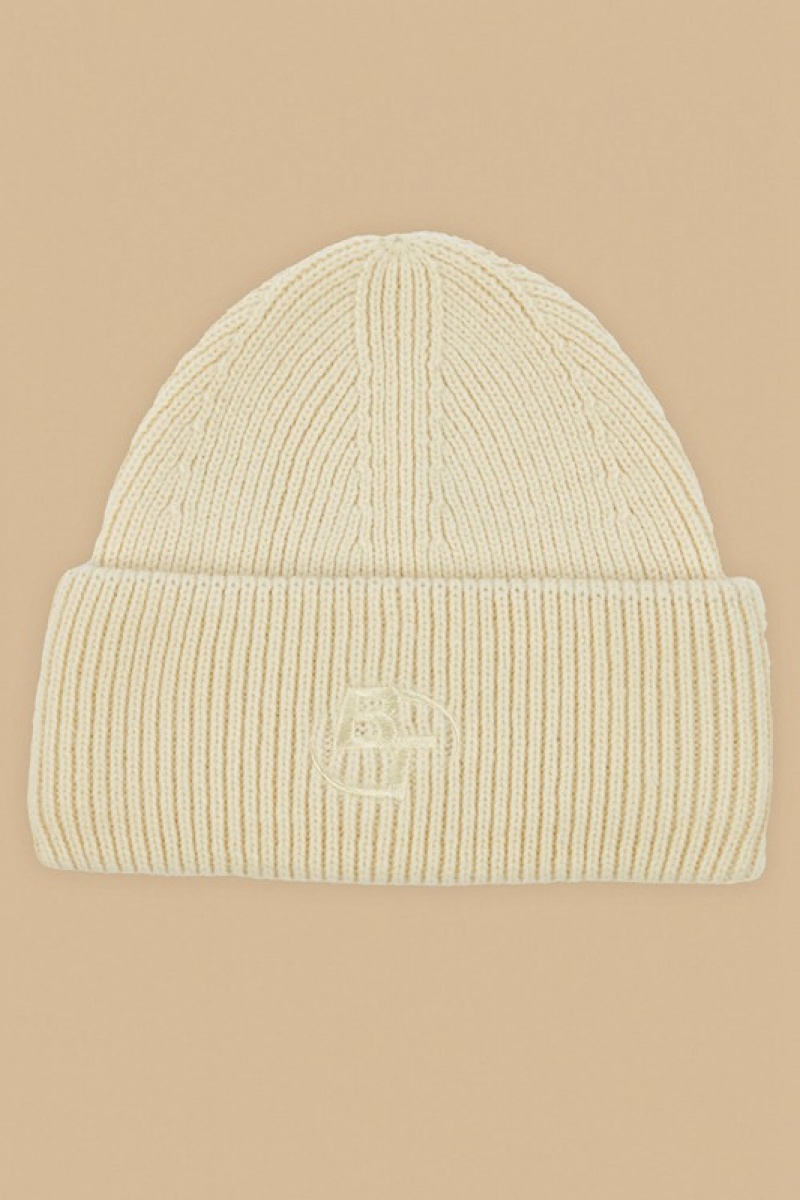 Beige Women's Bo And Tee Knit Beanie | 96803-XYID