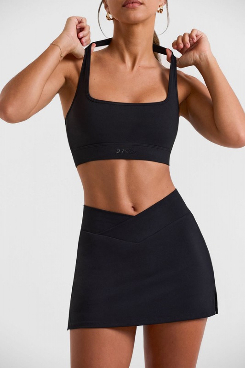 Black Women's Bo And Tee Halterneck Crop Tops | 78519-RHFE