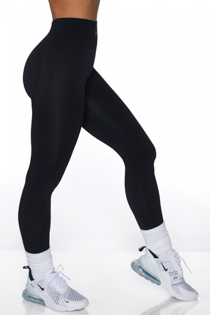 Black Women's Bo And Tee Leggings Leggings | 68052-TMLW