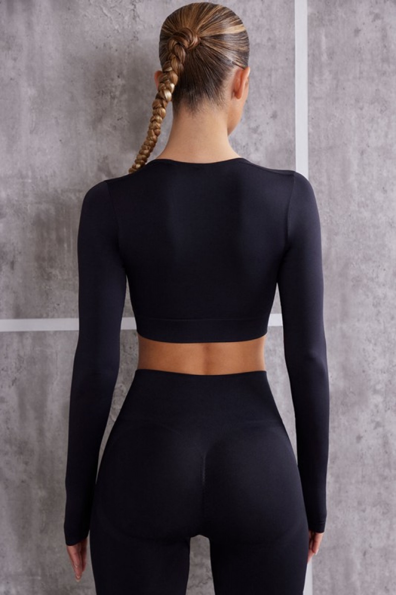 Black Women's Bo And Tee Long Sleeve Crop Tops | 41053-ROJE