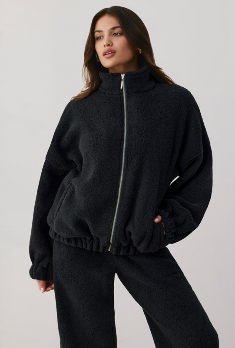 Black Women\'s Bo And Tee Oversized Fleece Zip Up Jackets | 15897-HZJI