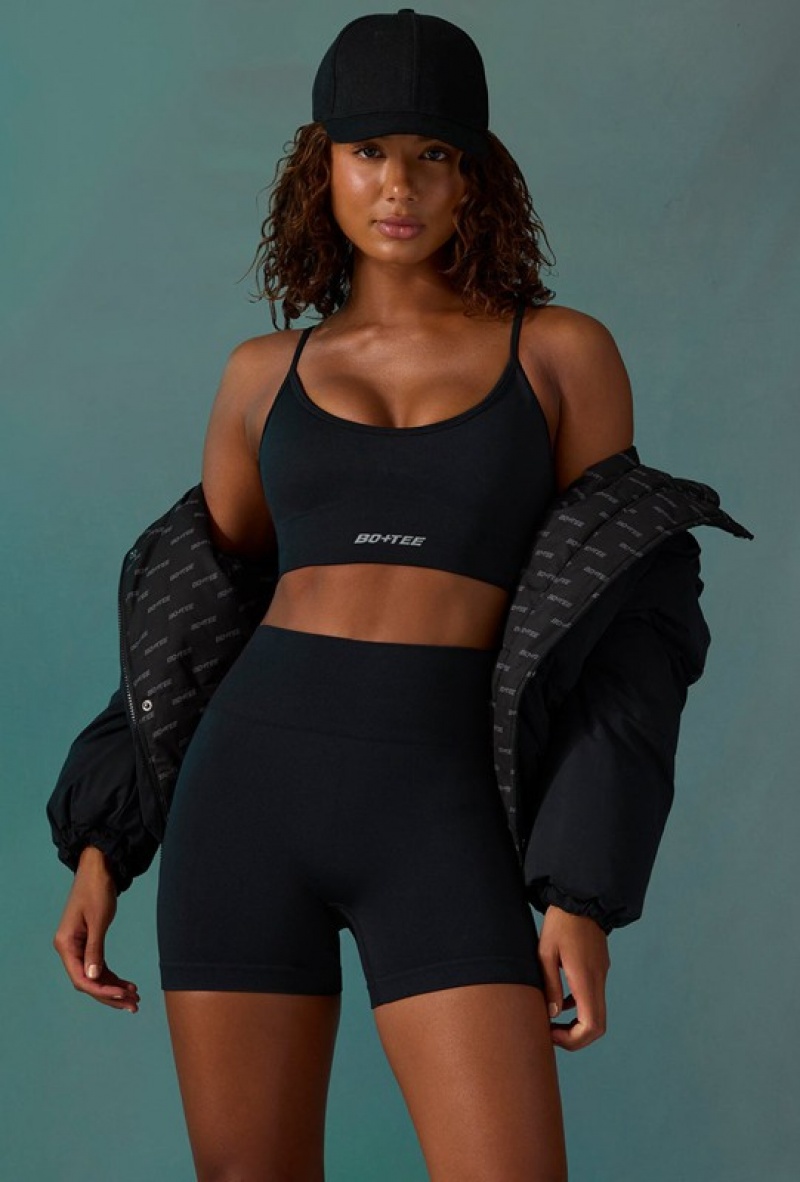 Black Women's Bo And Tee Super Sculpt Scoop Neck Sports Bra | 59823-ZMEX