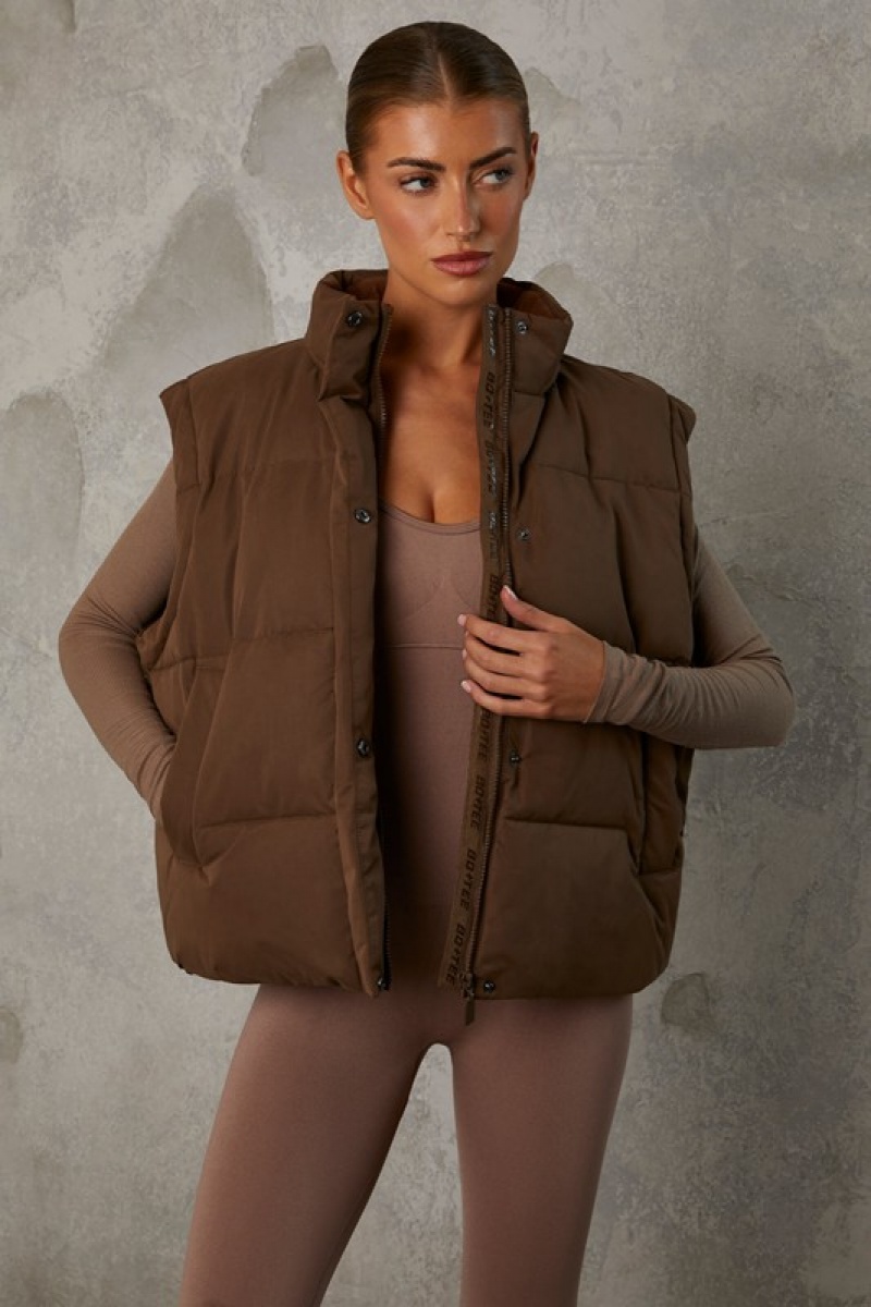 Brown Women's Bo And Tee Cropped with Detachable Sleeves Puffer Jacket | 16928-DZIS