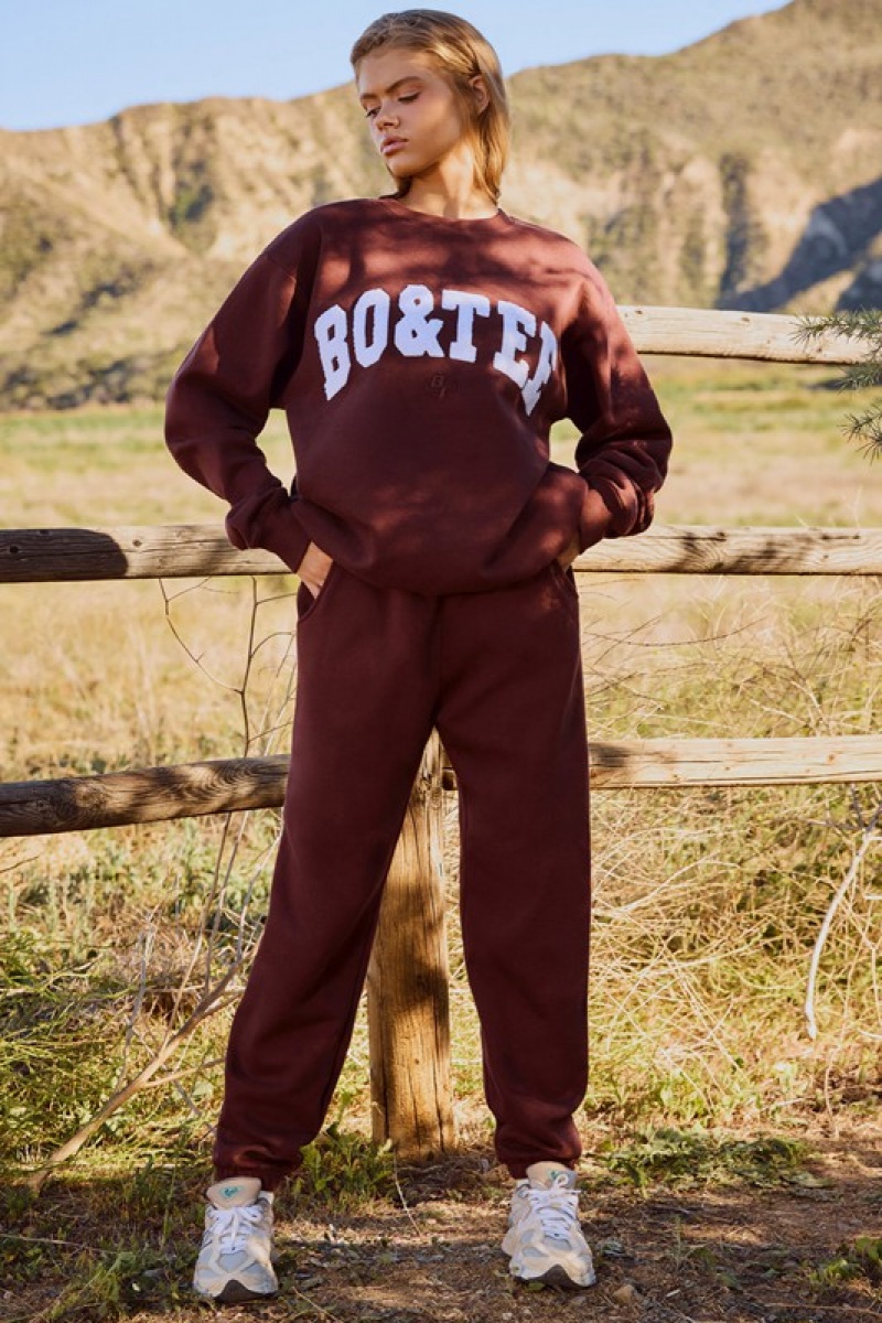 Burgundy Women's Bo And Tee Mid-Rise Joggers | 21934-NBDR