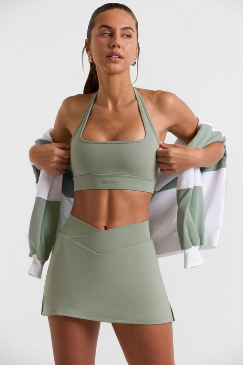 Green Women's Bo And Tee Halterneck Crop Tops | 98253-CBJP