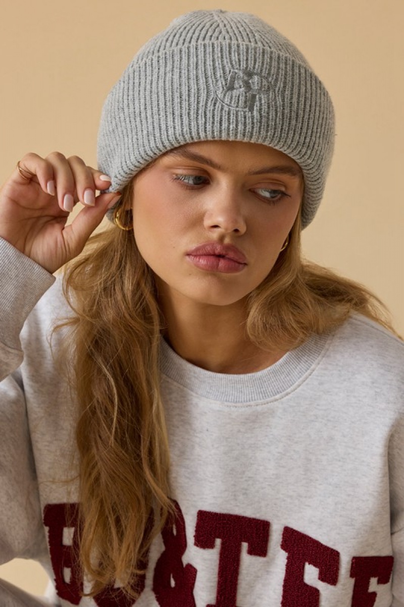 Grey Women's Bo And Tee Knit Beanie | 23901-OWPG