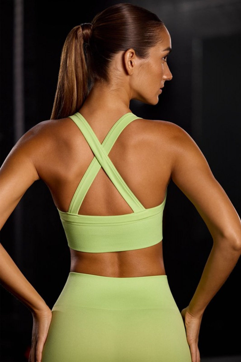 Light Green Women's Bo And Tee Super Sculpt Seamless Cross Back Sports Bra | 41523-EUCM