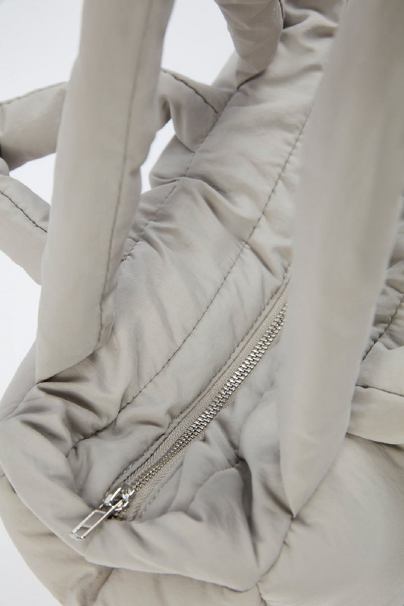 Light Grey Women's Bo And Tee Quilted Puffer Bags | 19630-TFRH