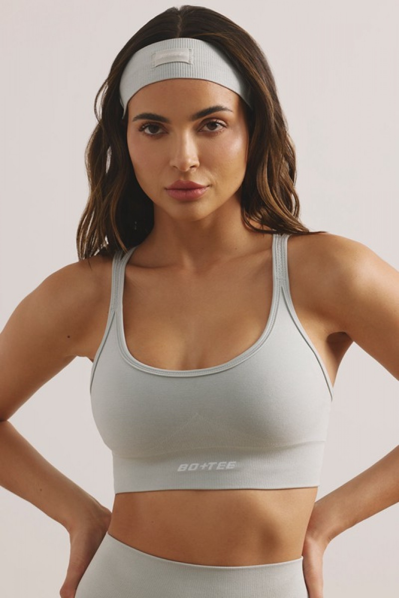 Light Grey Women's Bo And Tee Strappy Define Luxe Sports Bra | 29785-GLVN