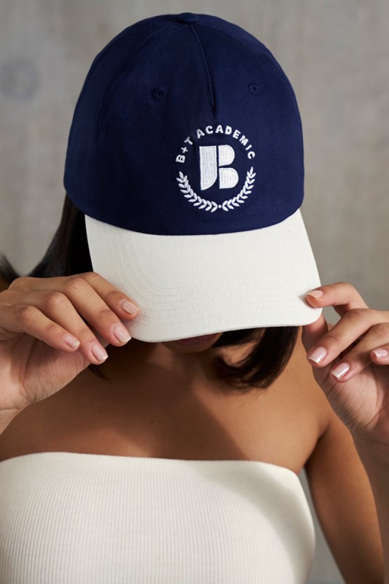 Navy Women's Bo And Tee Baseball Caps | 79186-KAZL