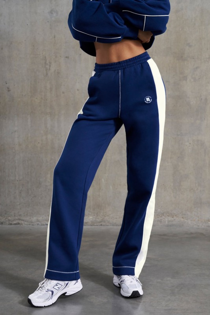 Navy Women's Bo And Tee Wide Leg Sweatpants | 67840-VBUC