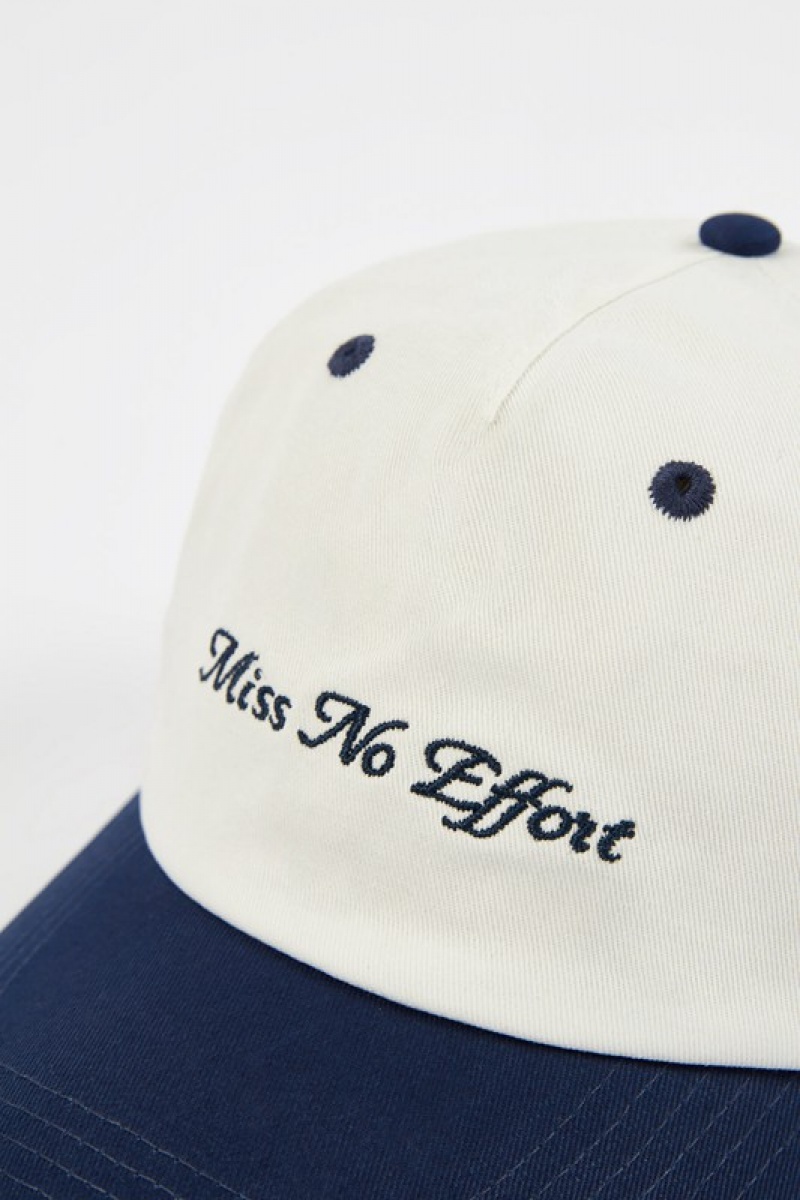 White Women's Bo And Tee Baseball Caps | 38165-WEYJ