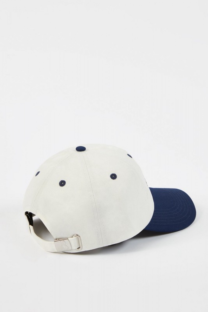 White Women's Bo And Tee Baseball Caps | 38165-WEYJ