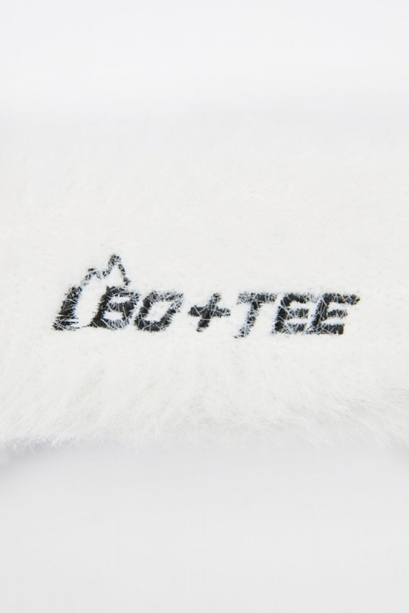 White Women's Bo And Tee Faux Fur Headband | 19586-QMED