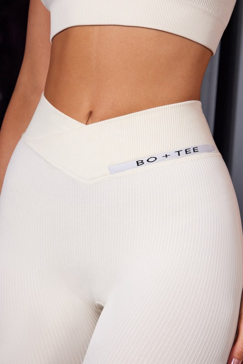 White Women's Bo And Tee High Waist Ribbed Leggings | 09517-FBZT