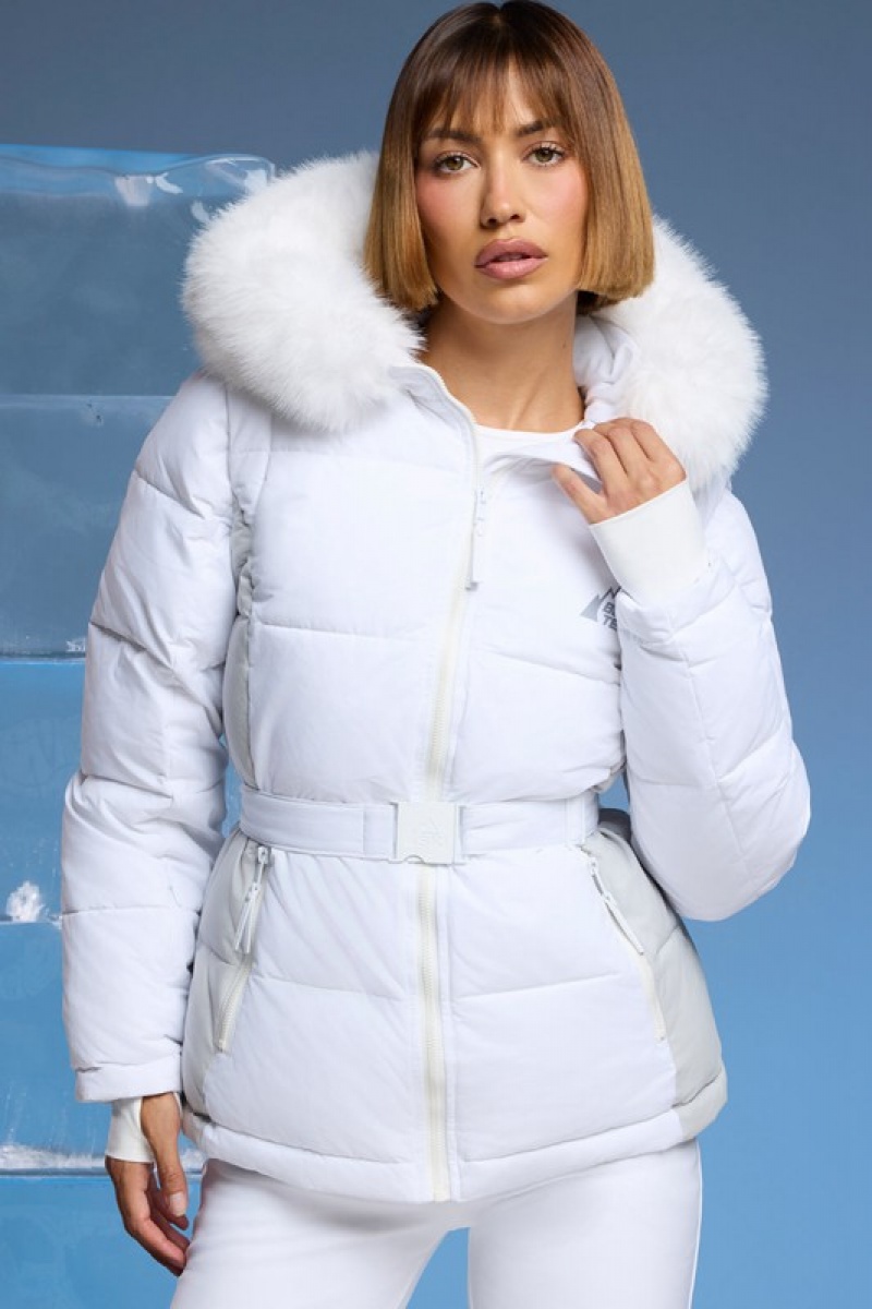 White Women's Bo And Tee Ski Jacket with Detachable Sleeves Jackets | 35108-AGDH